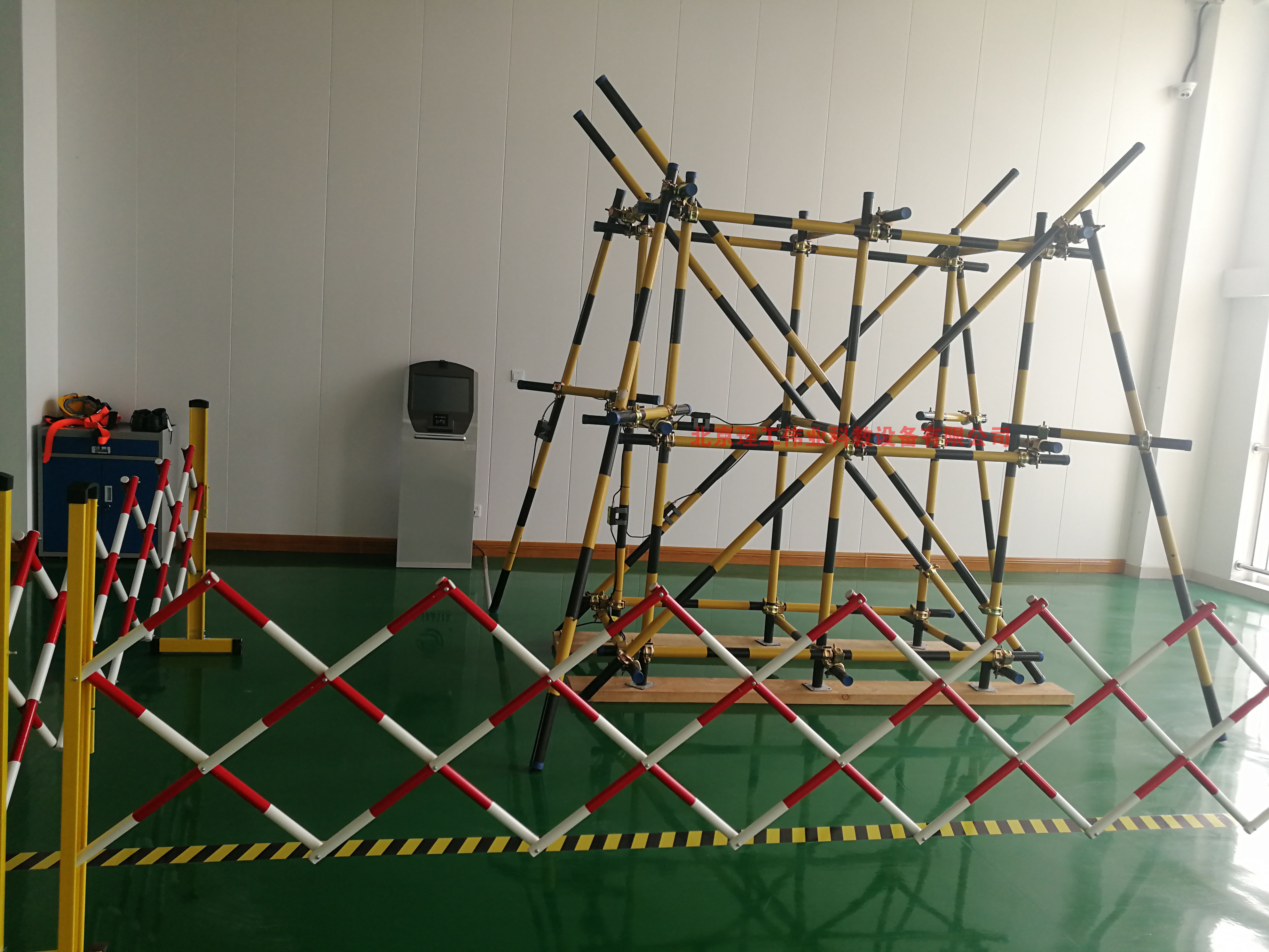 登高架設作業考試設備